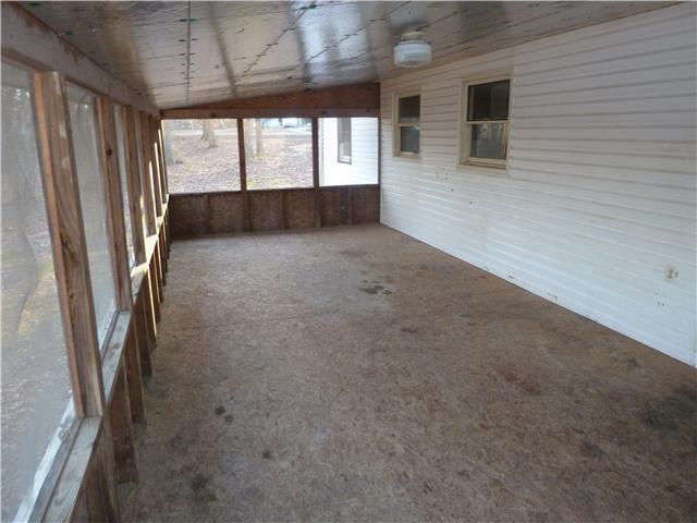 132 Victor Cabbage Road Hohenwald, TN 38462 - Photo 12 of 18 Gallery Image 12