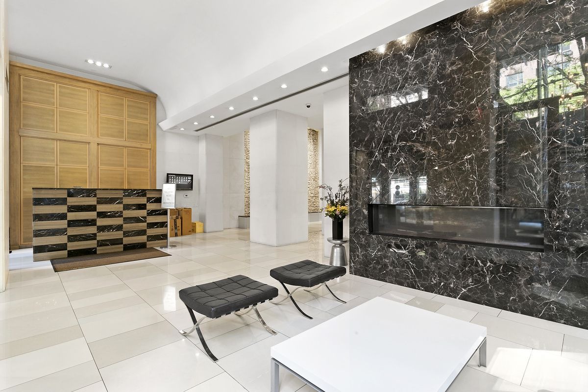 52 East End Avenue, Unit 12B Manhattan, NY 10028 - Photo 11 of 16