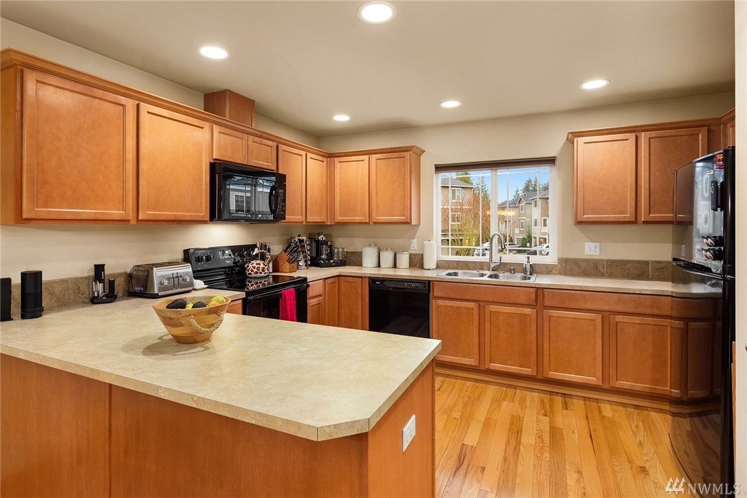 3429 164th Place Southeast, Unit 3 Bothell, WA 98012 - Photo 12 of 22 Gallery Image 12