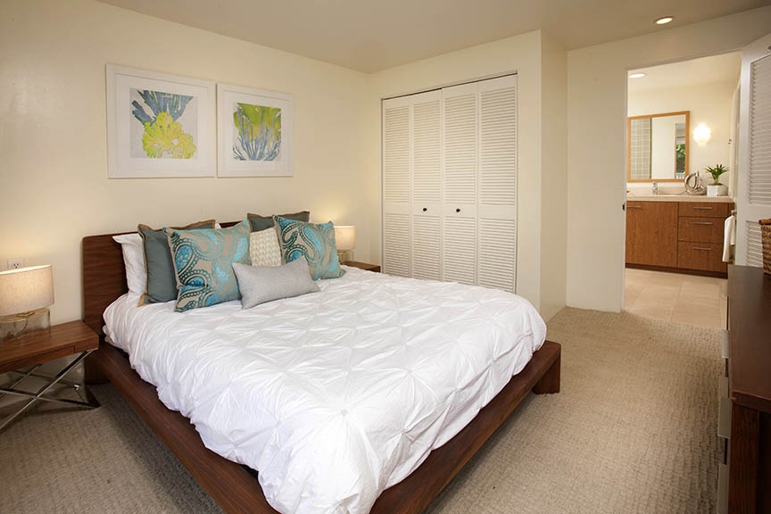 549 Rimini Road Del Mar, CA 92014 - Photo 20 of 25