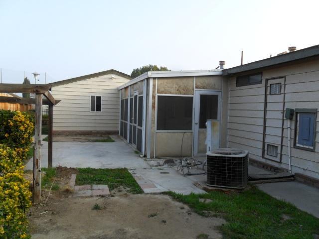 5325 Silver Creek Road Bakersfield, CA 93313 - Photo 18 of 20