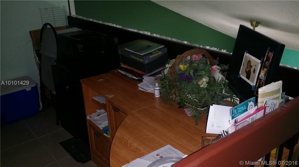 12065 Southwest 18th Street, Unit 849 Miami, FL 33175 - Photo 16 of 27