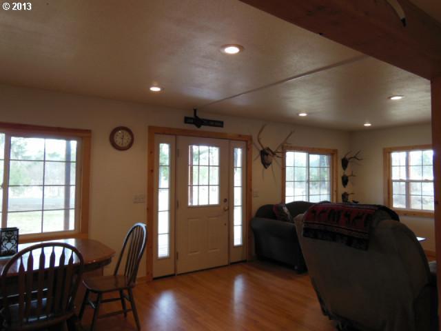 28 Wood Road Trout Lake, WA 98650 - Photo 5 of 11 Gallery Image 5