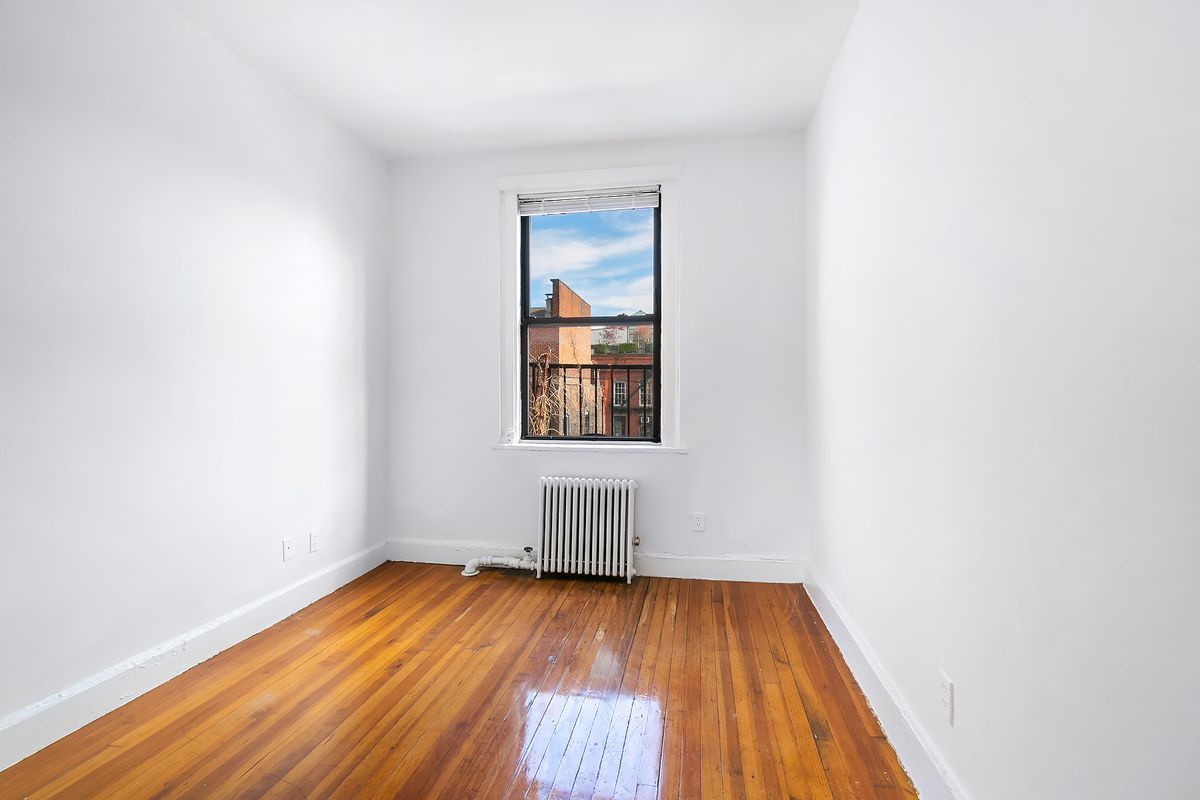 149 Sullivan Street, Unit 6A Manhattan, NY 10012 - Photo 2 of 4