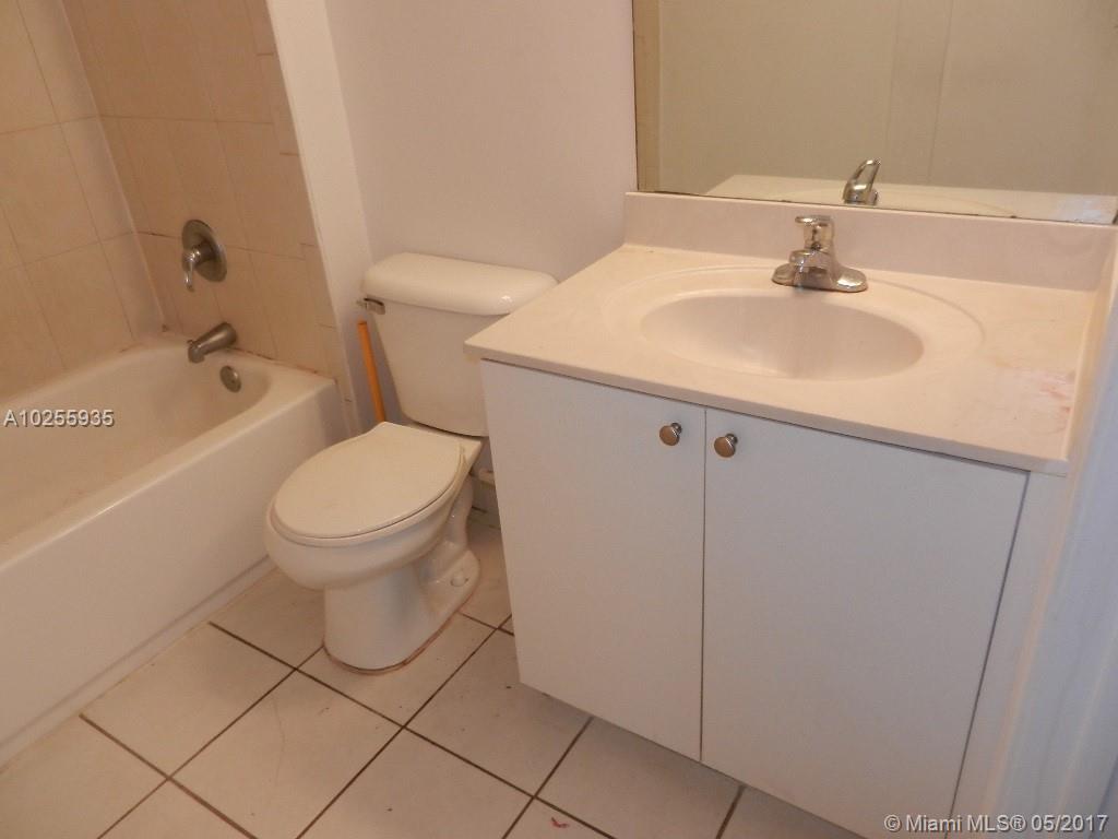 11040 Southwest 196th Street, Unit 412 Cutler Bay, FL 33157 - Photo 17 of 20