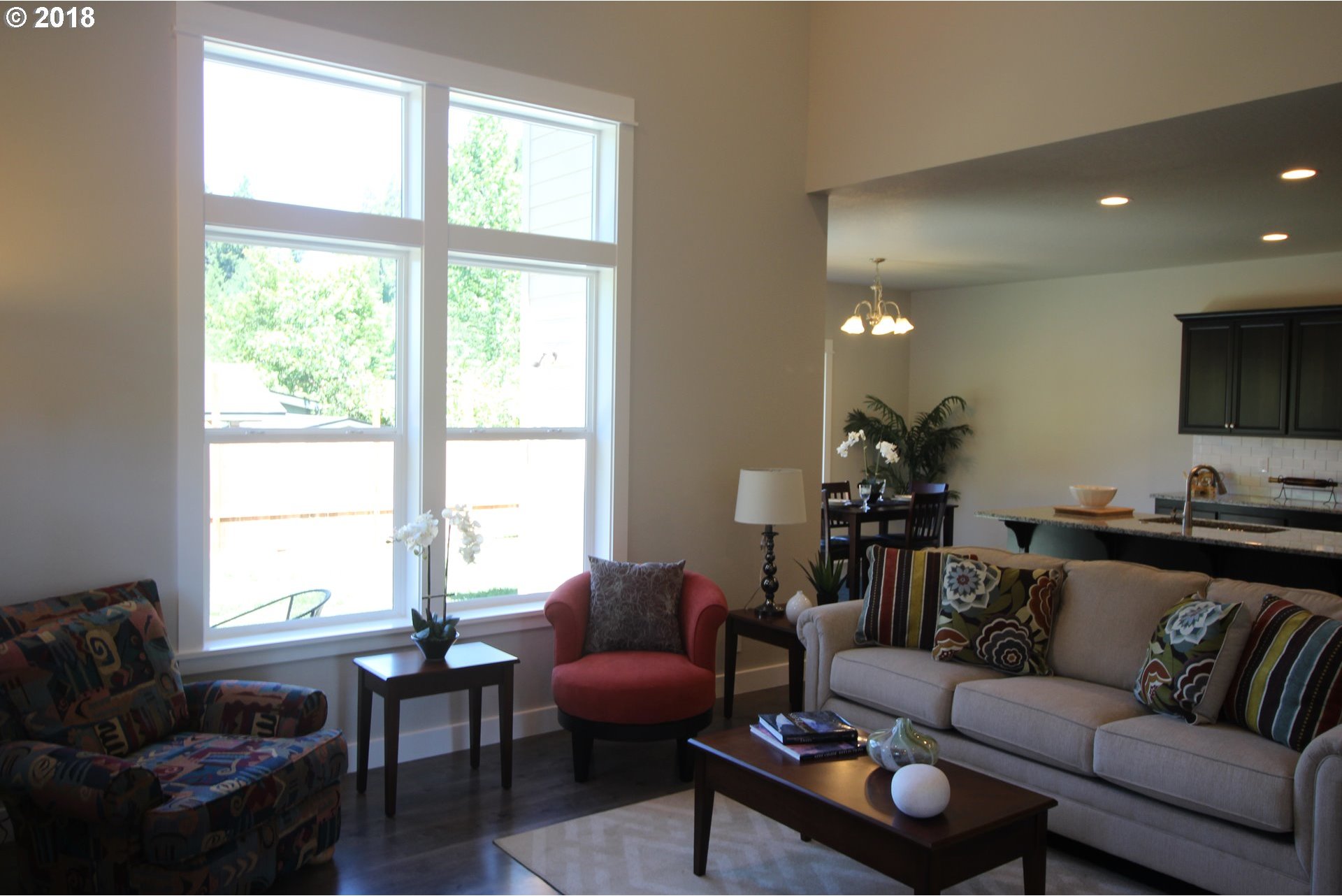 989 South 58th Street Springfield, OR 97478 - Photo 2 of 18