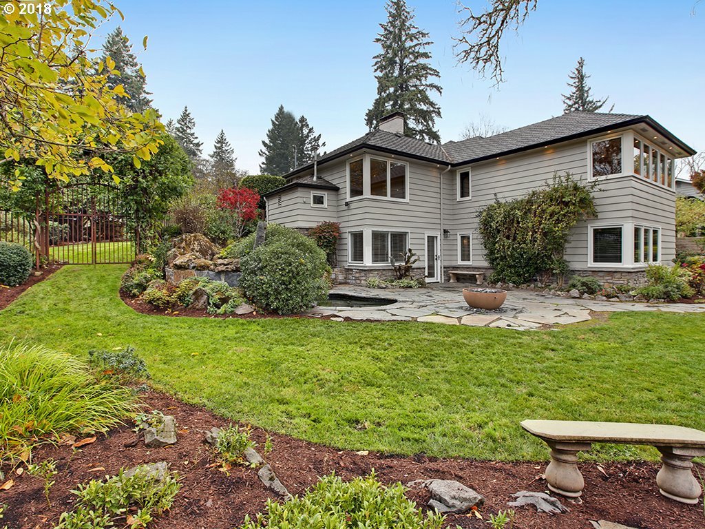 3520 Southwest Ridgewood Avenue Portland, OR 97225 - Photo 21 of 28 Gallery Image 21
