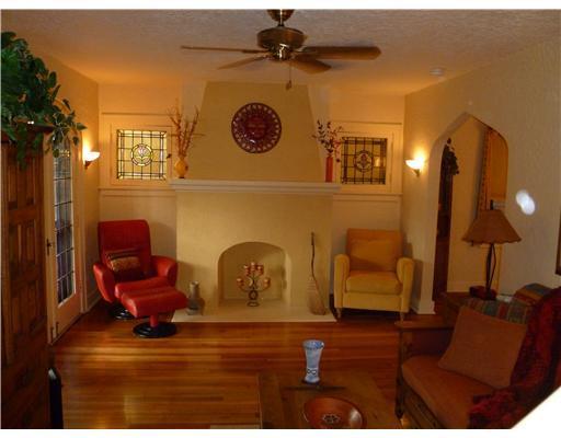 6659 Landview Road Pittsburgh, PA 15217 - Photo 4 of 18 Gallery Image 4