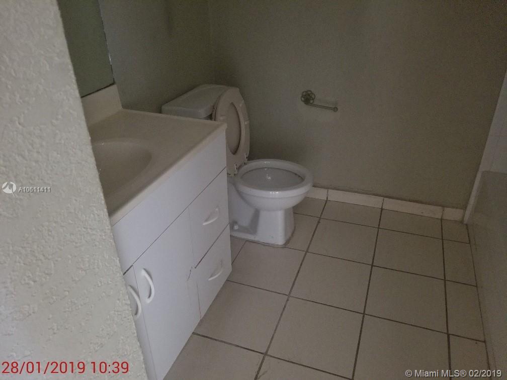 1325 West 68th Street, Unit 415 Hialeah, FL 33014 - Photo 12 of 21