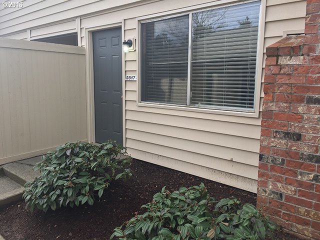 2817 Northeast Rene Avenue Gresham, OR 97030 - Photo 5 of 11 Gallery Image 5