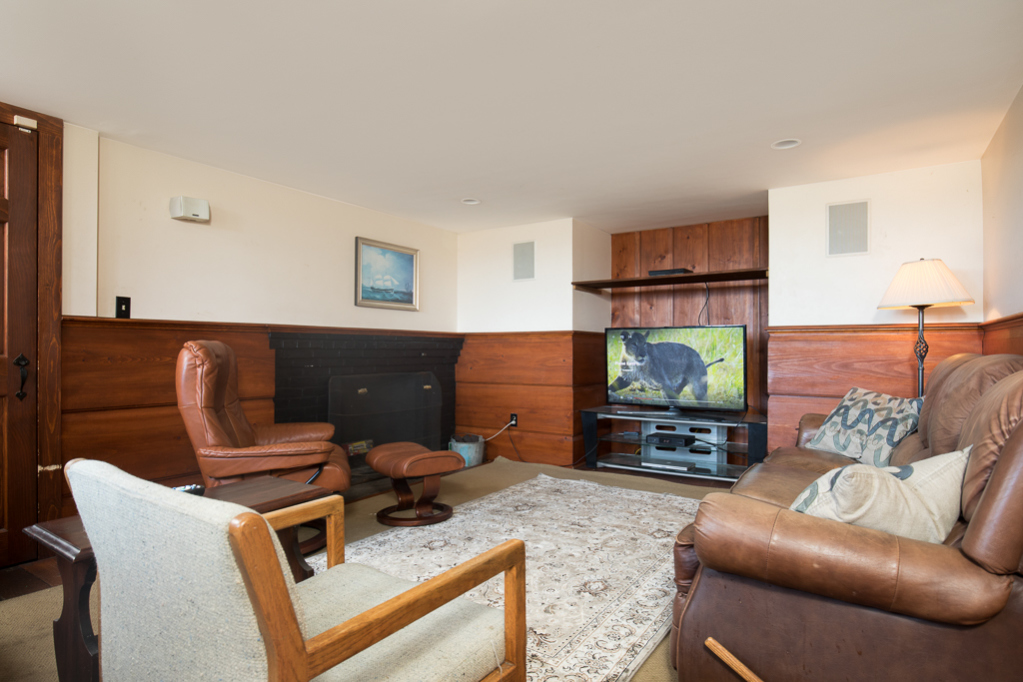 21 Cottage Street Hingham, MA 02043 - Photo 21 of 25