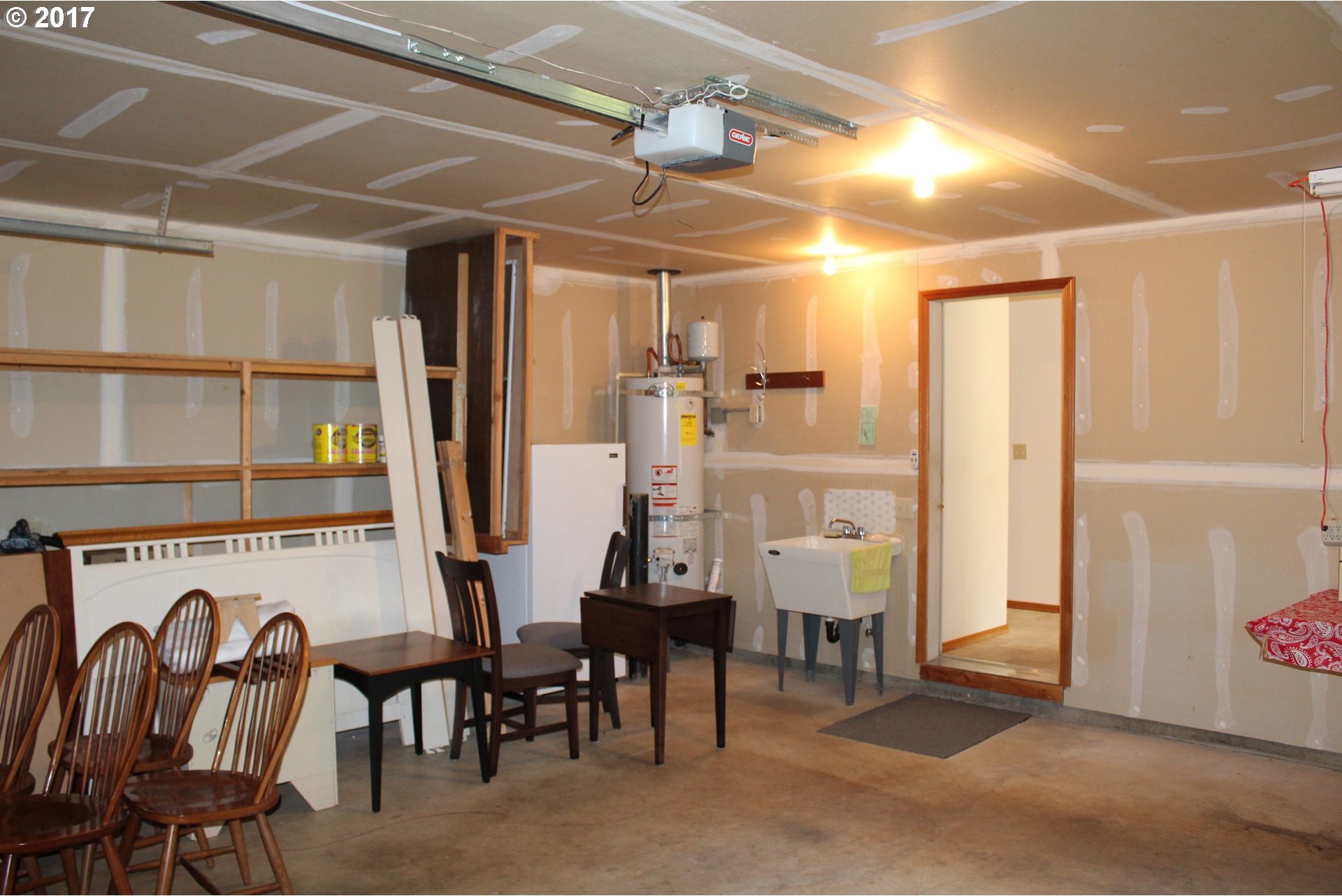 1441 Sunset Road Hood River, OR 97031 - Photo 17 of 24 Gallery Image 17