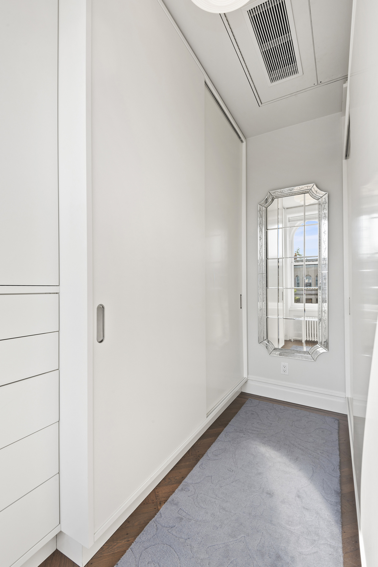 557 9th Street Brooklyn, NY 11215 - Photo 13 of 25