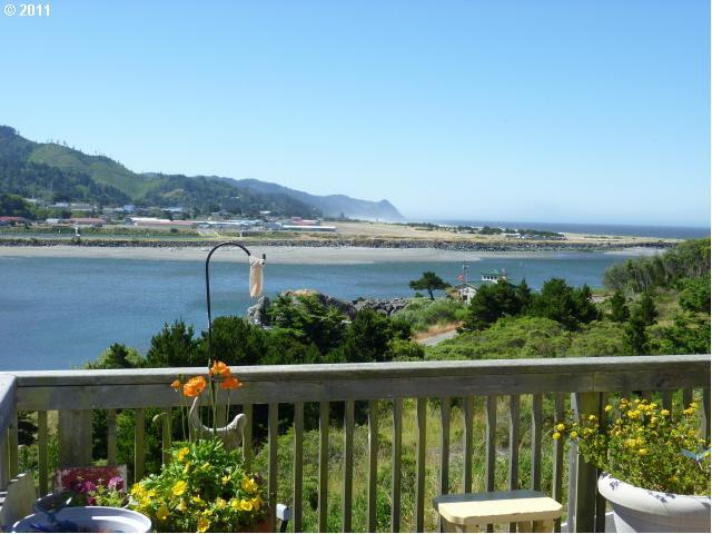 94115 Doyle Point Road Gold Beach, OR 97444 - Photo 14 of 16 Gallery Image 14