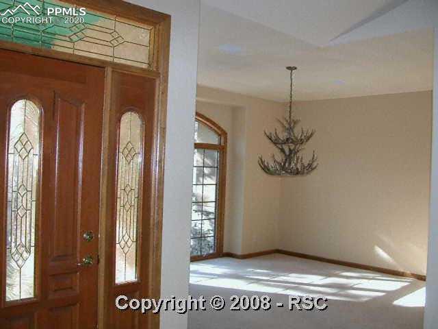 1120 Timber Valley Road Colorado Springs, CO 80919 - Photo 4 of 16 Formal dining
