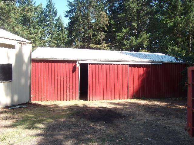39505 Southwest Gibson Road Gaston, OR 97119 - Photo 3 of 16