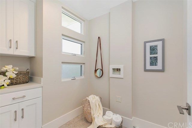 $1,489,000 | 242 Catalina Drive, Newport Beach, CA 92663