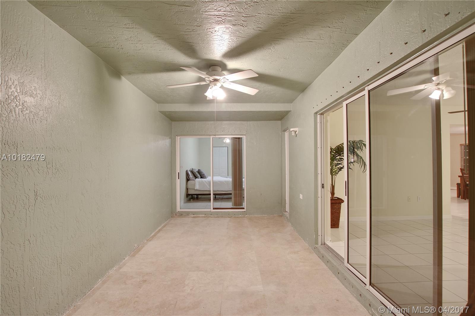 9127 Southwest 157th Path Miami, FL 33196 - Photo 8 of 35 Gallery Image 8