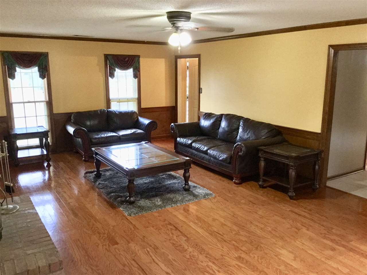 4942 East Old Farm Road Memphis, TN 38125 - Photo 5 of 24 Gallery Image 5
