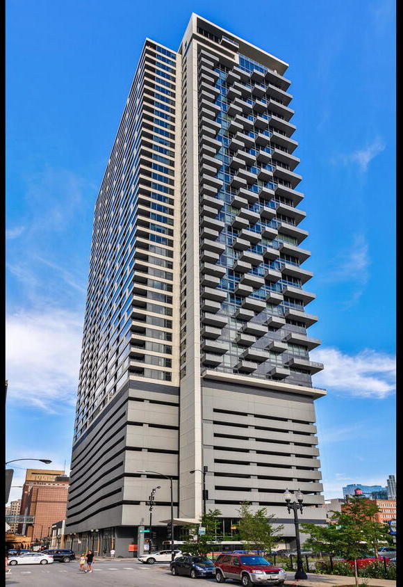 235 W Van Buren St, Chicago, IL 60607 - Photo 4 of 17