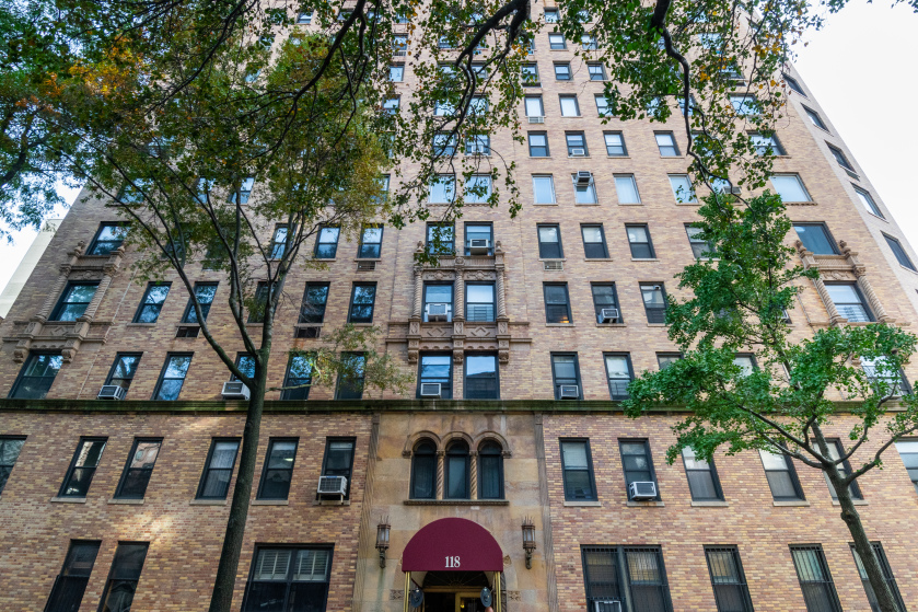 118 Riverside Drive 118 Riverside Dr, Manhattan, NY 10024 - Photo 2 of 4
