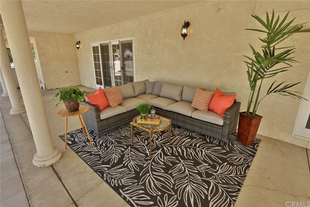 7830 Elden Avenue Whittier, CA 90602 - Photo 5 of 34 Covered Patio