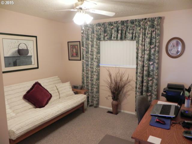 1910 Sallal Road Woodburn, OR 97071 - Photo 11 of 15 Gallery Image 11