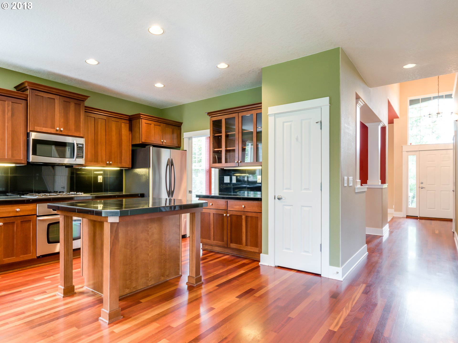 11184 Southwest Koller Street Tualatin, OR 97062 - Photo 6 of 29