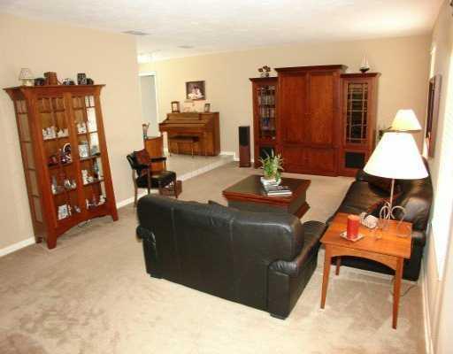 7401 Southwest 168th Street Miami, FL 33157 - Photo 4 of 12