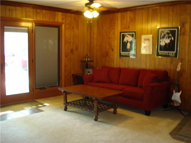 10126 West Lilac Road Valley Center, CA 92082 - Photo 3 of 12