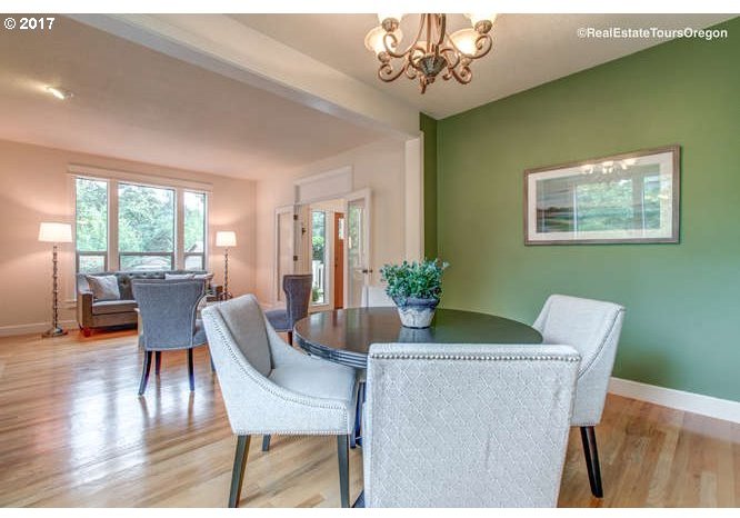 3041 Southwest Carson Street Portland, OR 97219 - Photo 8 of 28 Gallery Image 8