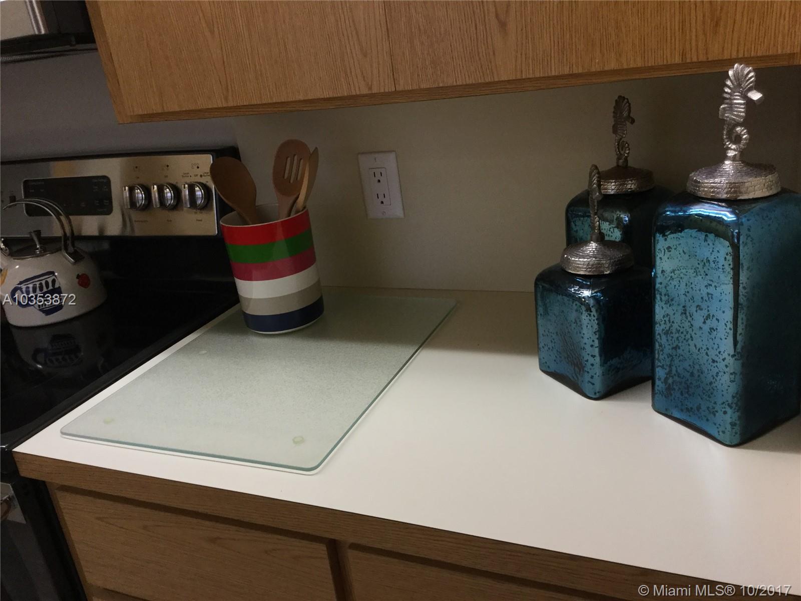 218 Ridge Road, Unit 218 Jupiter, FL 33477 - Photo 9 of 21