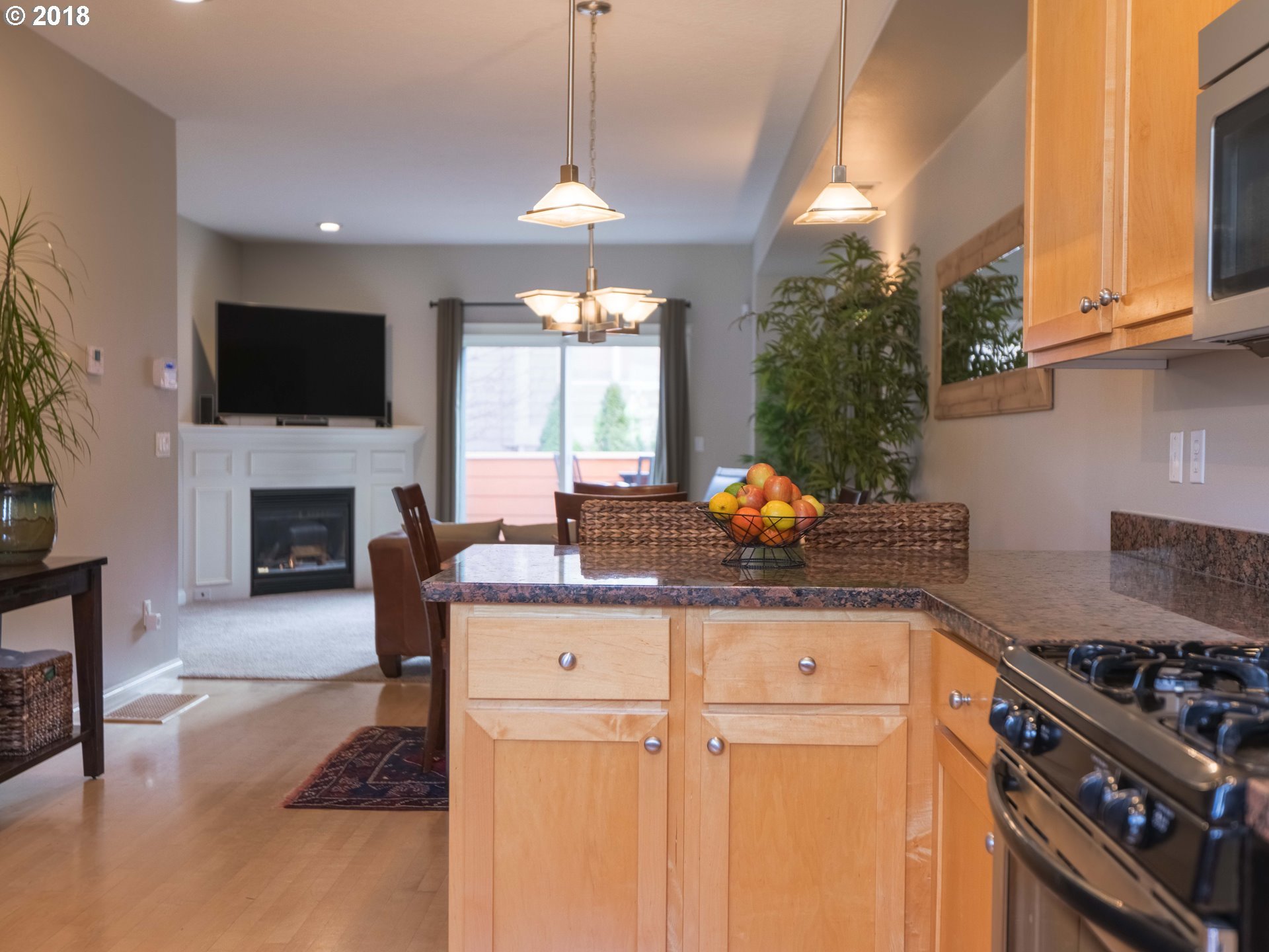 4922 Southwest View Point Terrace Portland, OR 97239 - Photo 14 of 32