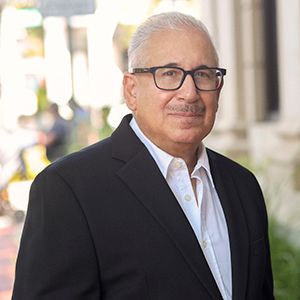 Patrick Valente, Agent in  - Compass