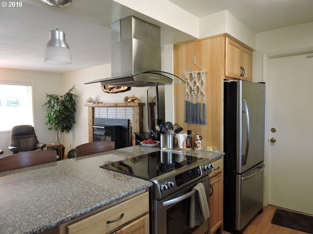 2871 Greenbriar Street, Unit 4400 Reedsport, OR 97467 - Photo 6 of 31 Gallery Image 6