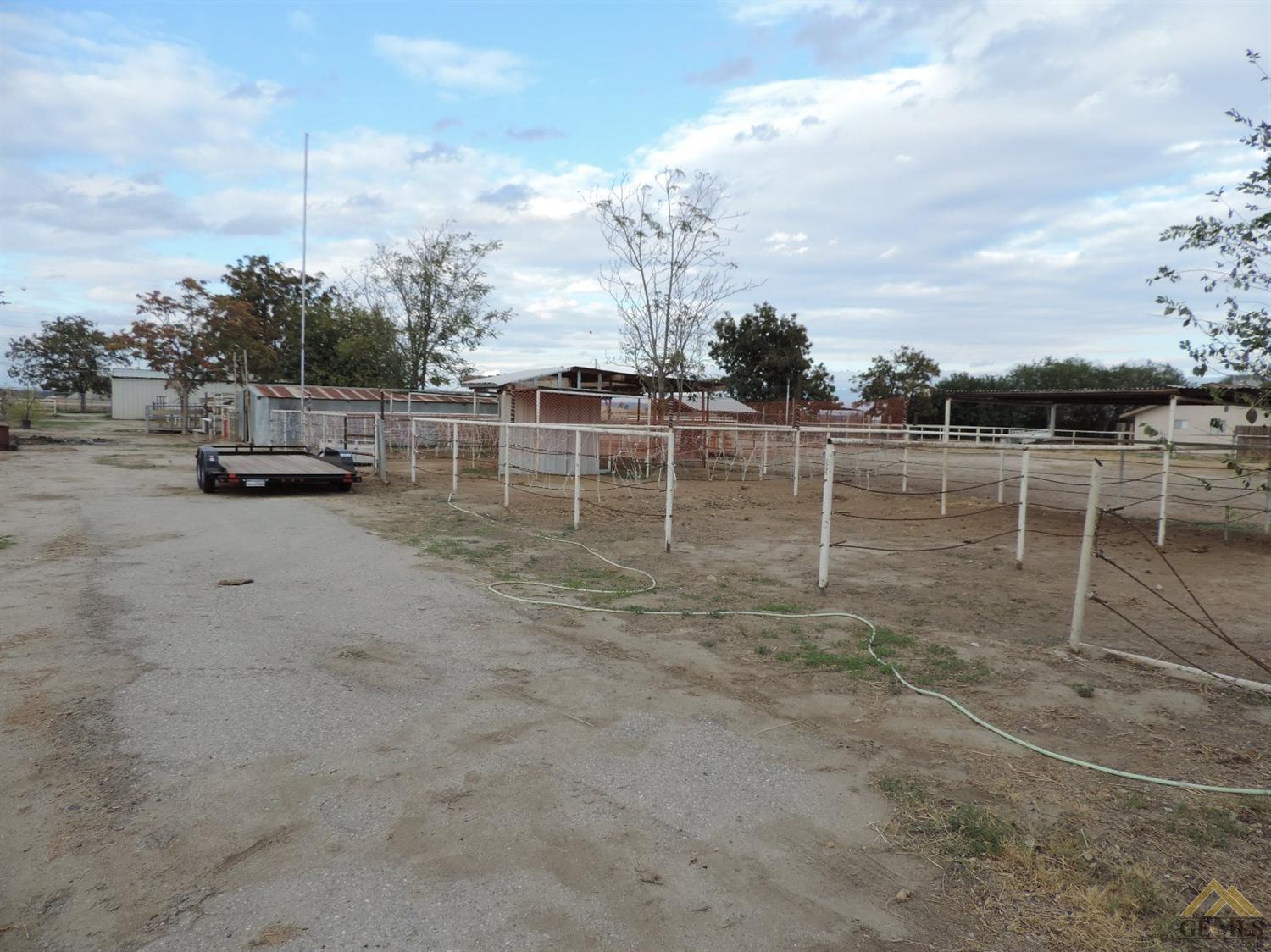 340 Pacheco Road Bakersfield, CA 93307 - Photo 18 of 24 Gallery Image 18