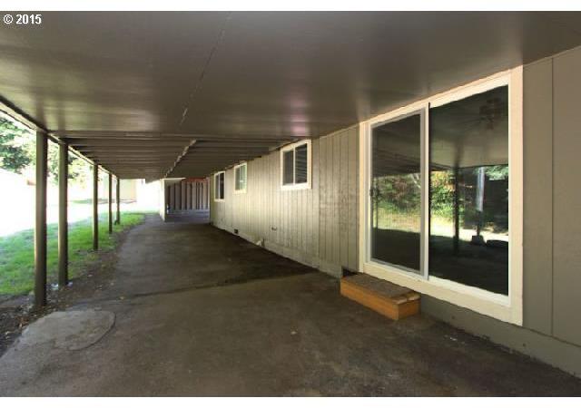 254 Paxton Road Kelso, WA 98626 - Photo 13 of 16 Gallery Image 13