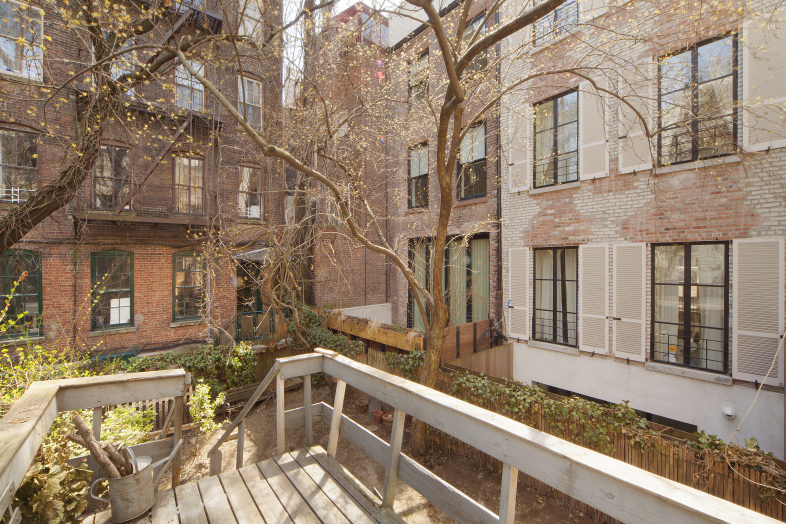 246 West 11th Street Manhattan, NY 10014 - Photo 5 of 6