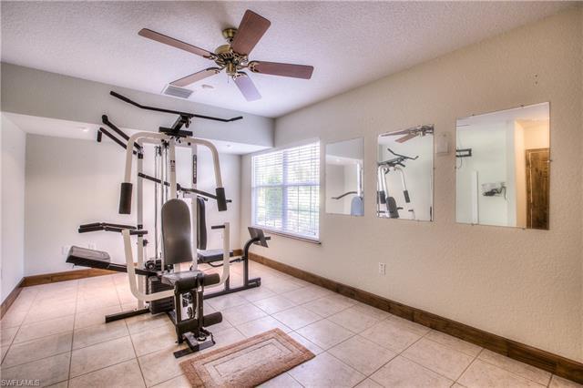 4270 Williamson Road Fort Myers, FL 33905 - Photo 15 of 25 Gallery Image 15