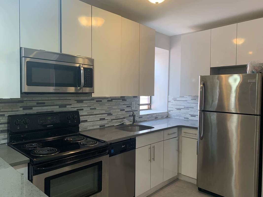 1280 Dean Street, Unit 4 Brooklyn, NY 11216 - Photo 2 of 9