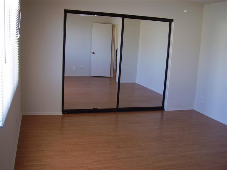 10599 Maple Avenue Hesperia, CA 92345 - Photo 4 of 11