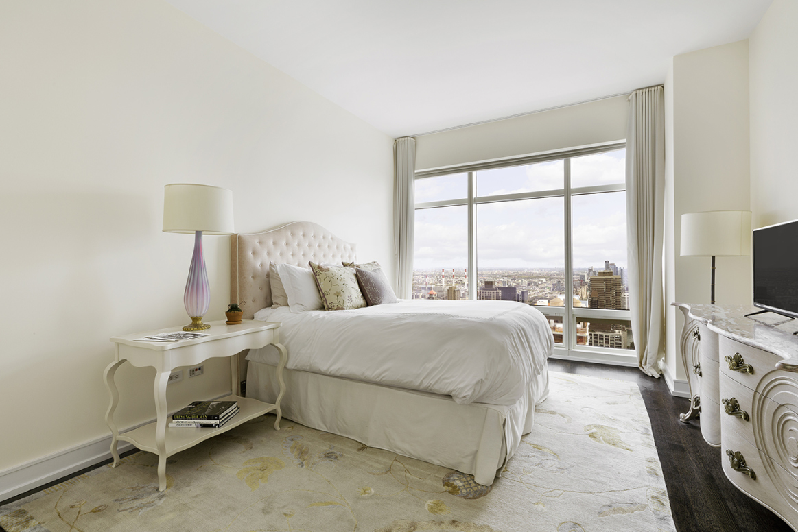 151 East 58th Street, Unit 37C Manhattan, NY 10022 - Photo 6 of 8