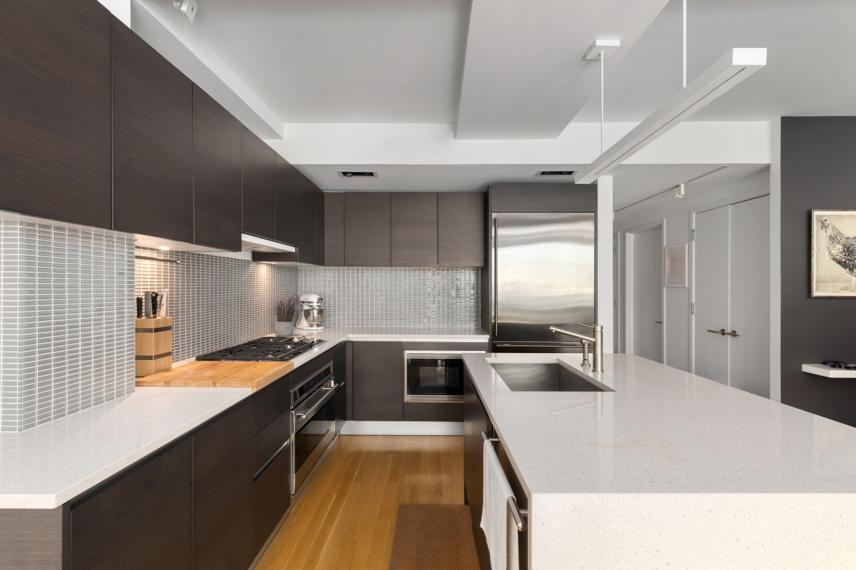 350 West 23rd Street, Unit 4B Manhattan, NY 10011 - Photo 5 of 13