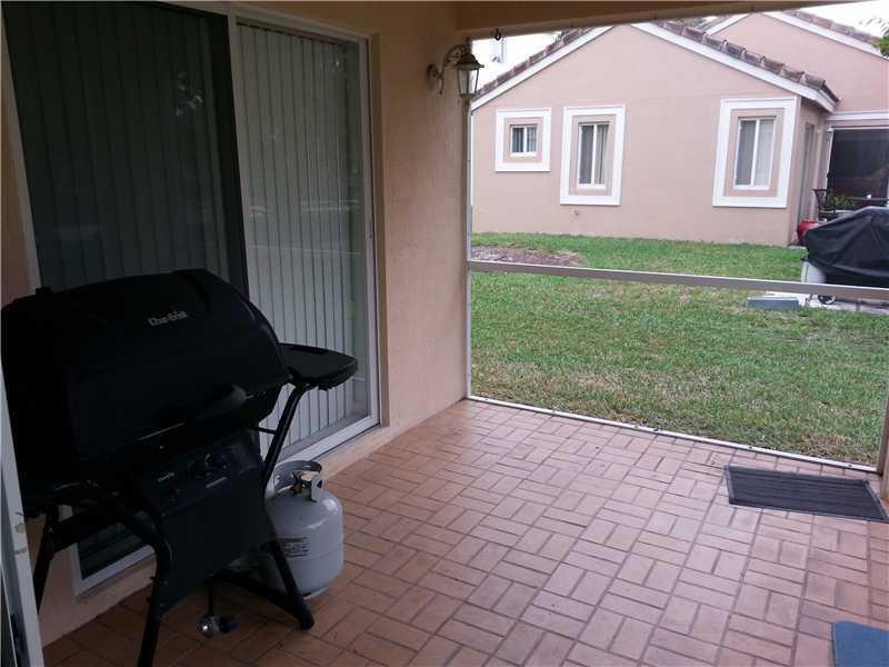 Savanna Weston, FL 33327 - Photo 10 of 17