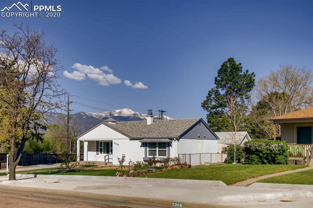 2306 Valley Forge Road Colorado Springs, CO 80907 - Photo 4 of 28