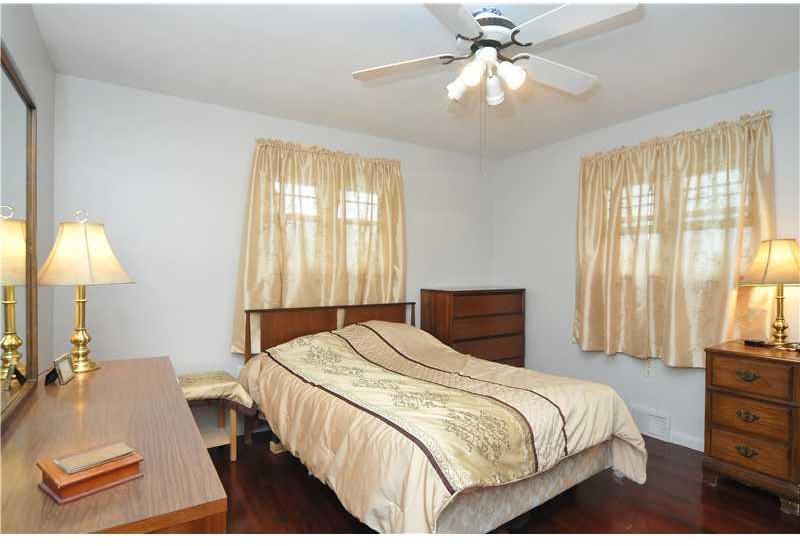 611 Davidson Drive Rochester, PA 15074 - Photo 8 of 14