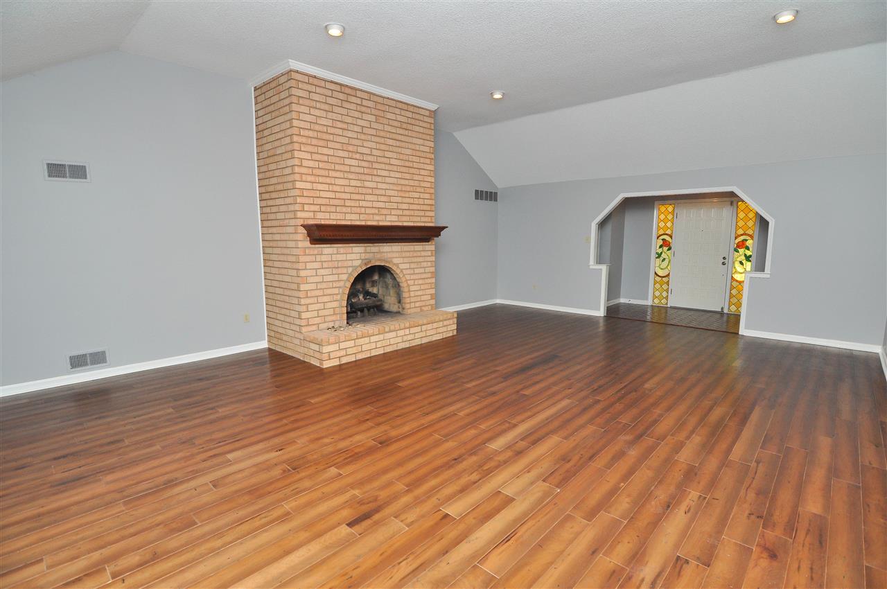 5310 Rich Road Memphis, TN 38120 - Photo 3 of 25 Gallery Image 3