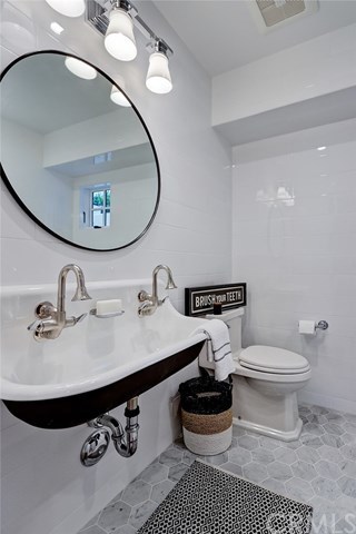 1016 John Street Manhattan Beach, CA 90266 - Photo 40 of 53