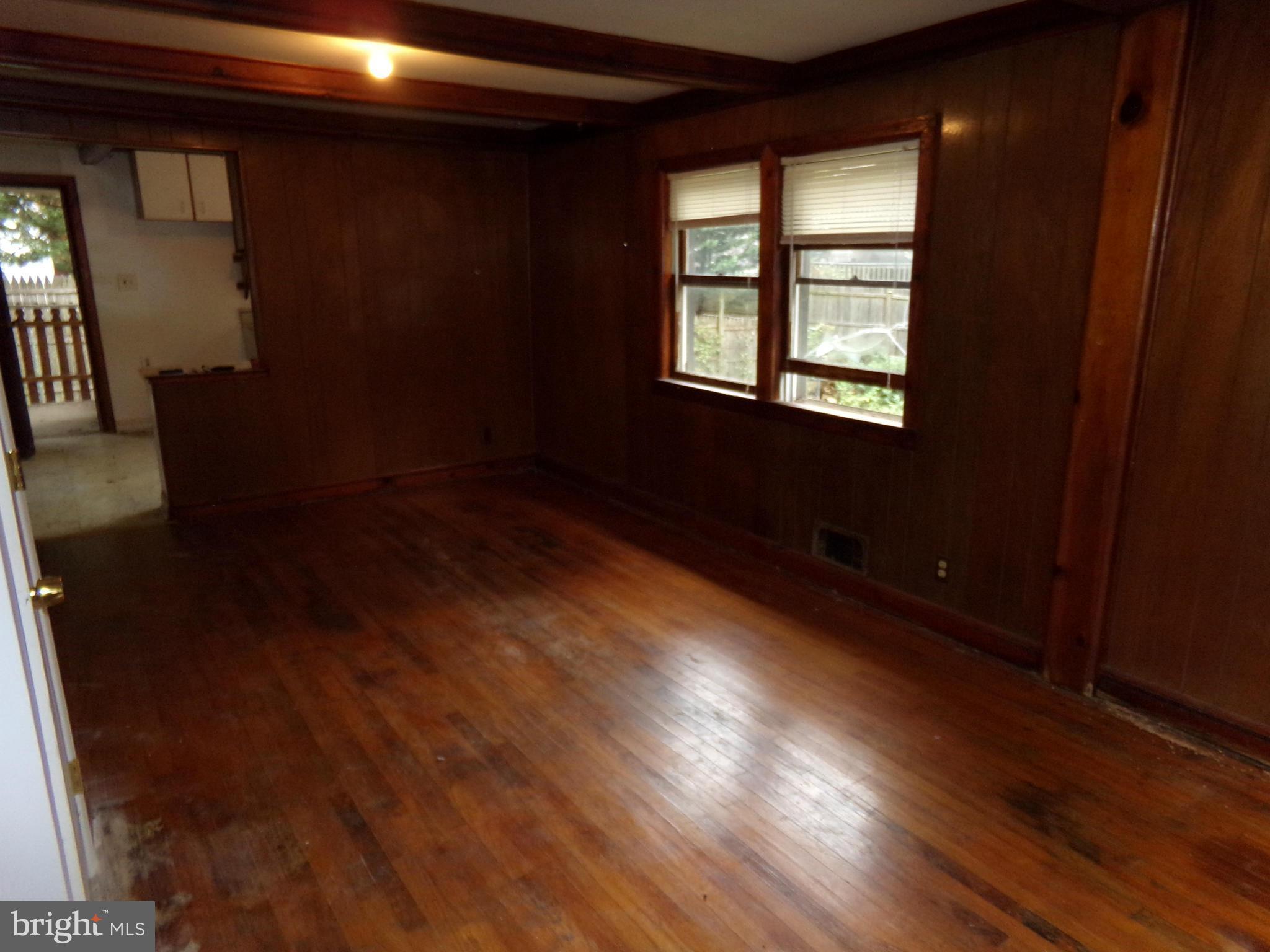493 Riverside Drive Pasadena, MD 21122 - Photo 11 of 21 Gallery Image 11