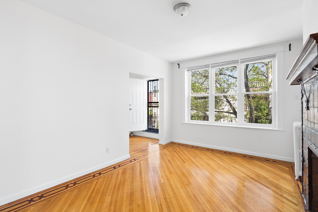 522 81 Street Brooklyn, NY 11209 - Photo 3 of 20